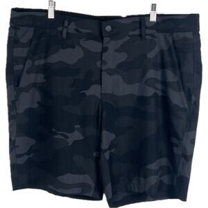 George shorts mens 40 Camo flat front  back pocket one with a zipper NICE!